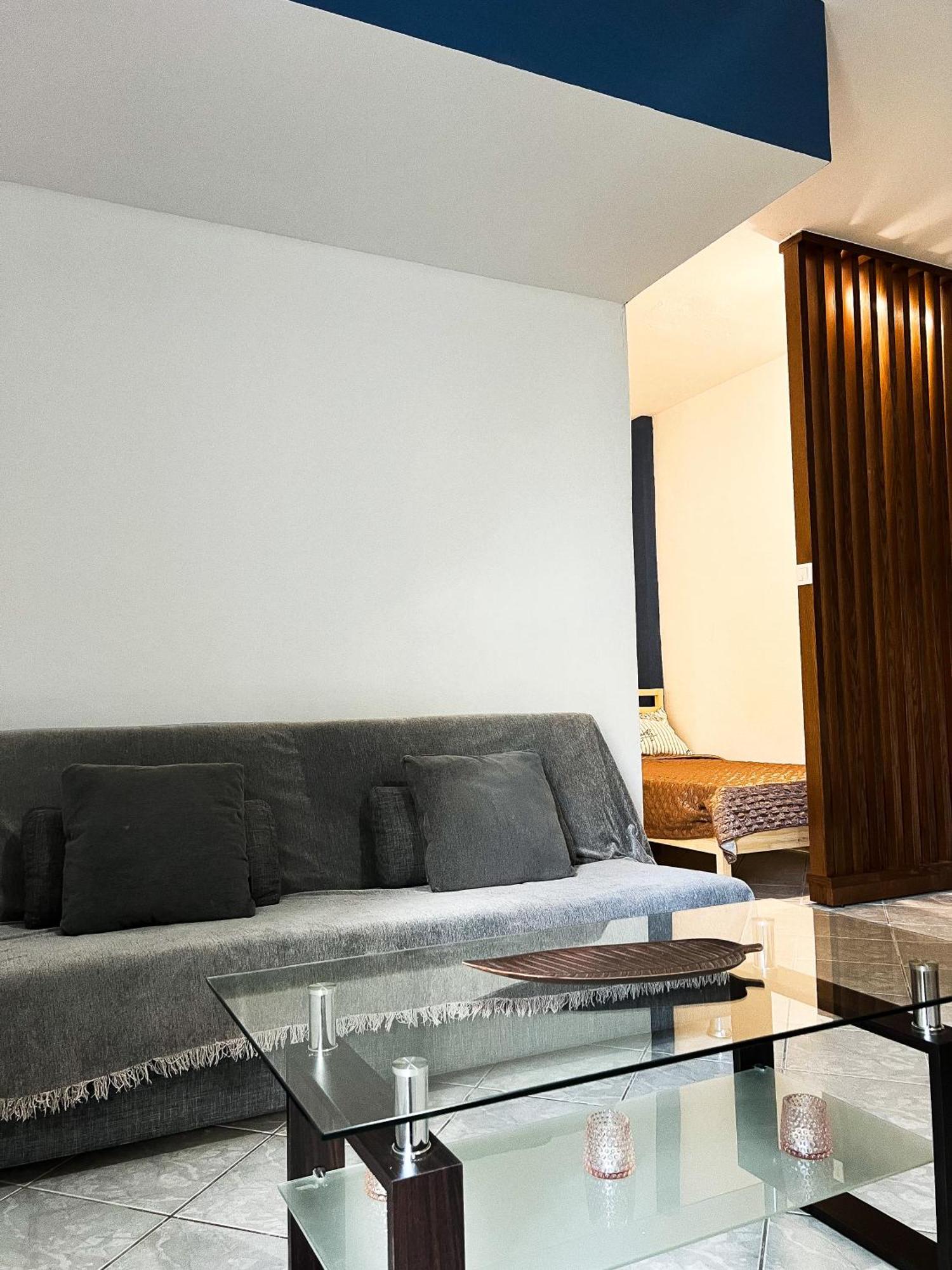 Dimitris Flat Apartment Неойе Епиватай Екстериор снимка