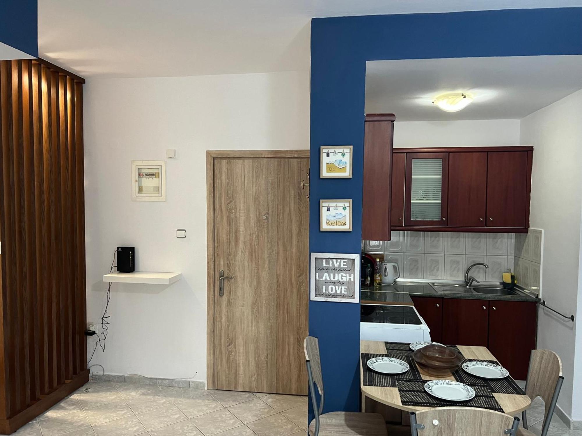 Dimitris Flat Apartment Неойе Епиватай Екстериор снимка