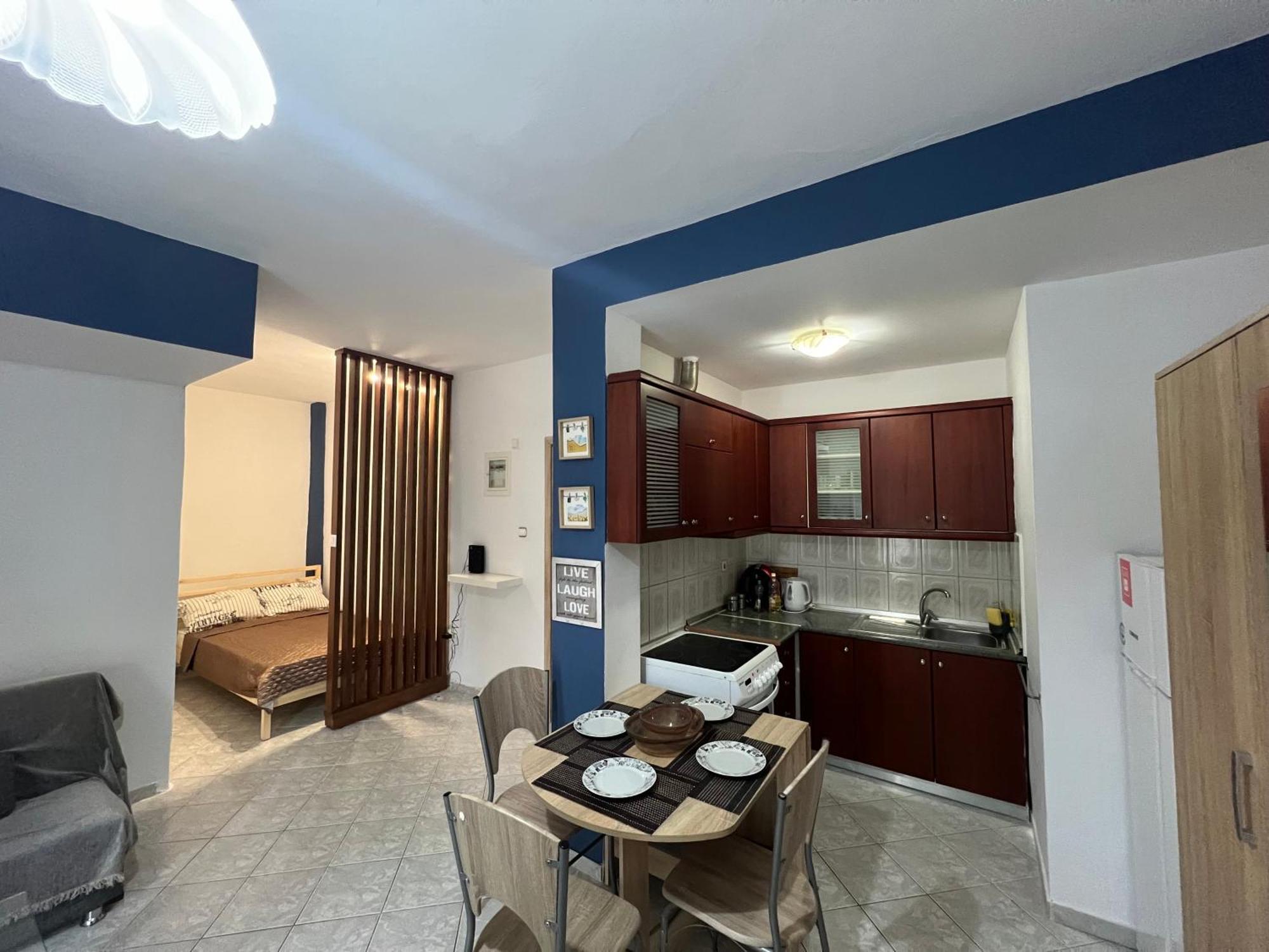 Dimitris Flat Apartment Неойе Епиватай Екстериор снимка